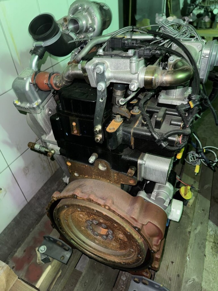Deutz TCD 2.9 L4 - Двигатель для Экскаваторов: фото 3 Deutz TCD 2.9 L4 - Двигатель для Экскаваторов: фото 3
