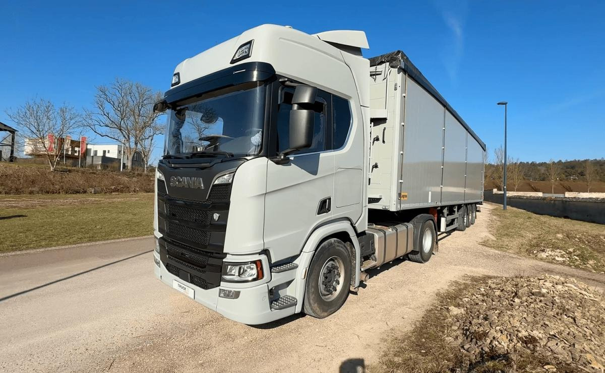 Scania R R520 - Тягач: фото 2 Scania R R520 - Тягач: фото 2