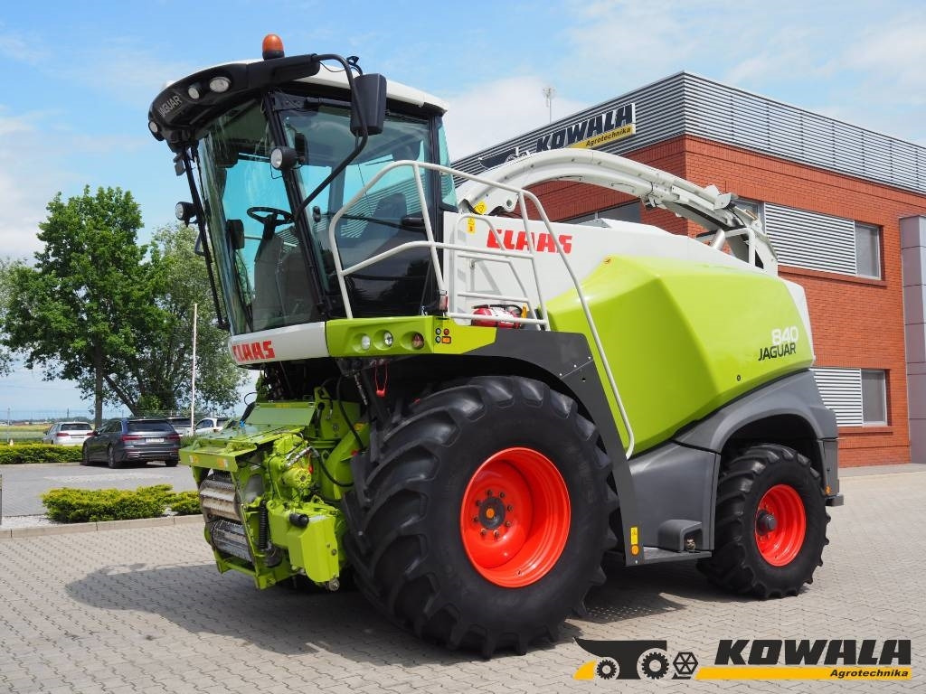 Claas Jaguar 840 - Кормоуборочный комбайн: фото 1 Claas Jaguar 840 - Кормоуборочный комбайн: фото 1