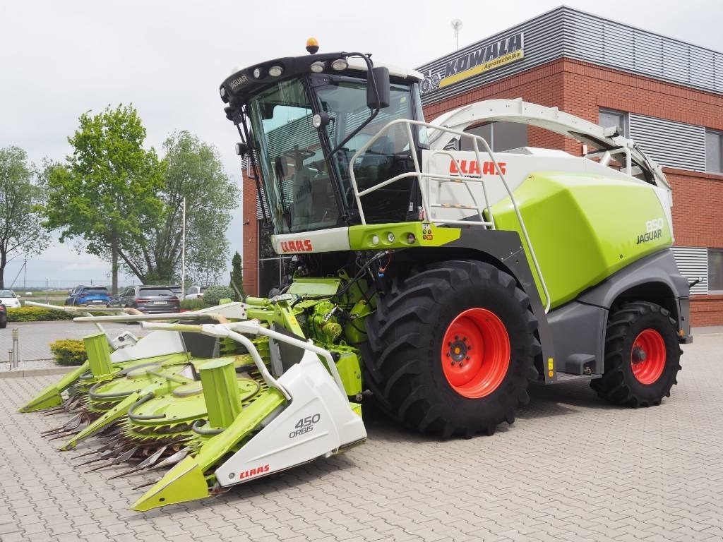 Claas Jaguar 850 + Orbis 450 - Кормоуборочный комбайн: фото 5 Claas Jaguar 850 + Orbis 450 - Кормоуборочный комбайн: фото 5