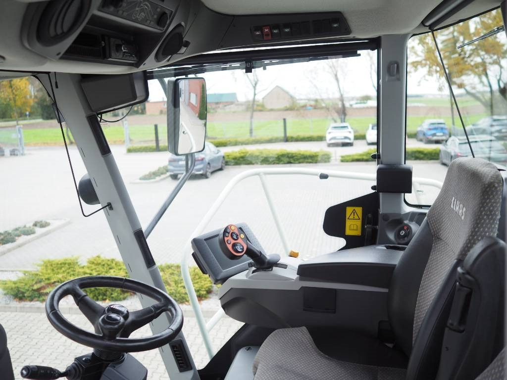 Claas Jaguar 940 4x4  - Кормоуборочный комбайн: фото 5 Claas Jaguar 940 4x4  - Кормоуборочный комбайн: фото 5