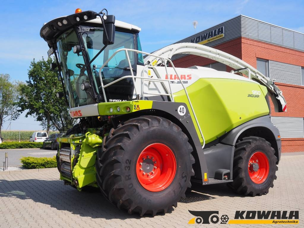 Claas Jaguar 950 4x4  - Кормоуборочный комбайн: фото 1 Claas Jaguar 950 4x4  - Кормоуборочный комбайн: фото 1