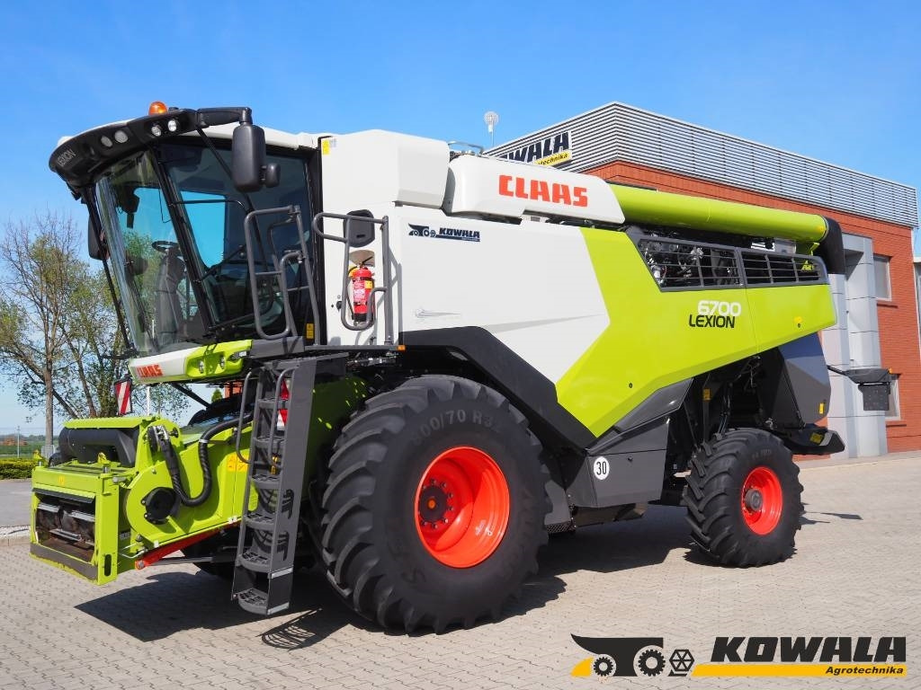Claas Lexion 6700 + V770 - Зерноуборочный комбайн: фото 1 Claas Lexion 6700 + V770 - Зерноуборочный комбайн: фото 1