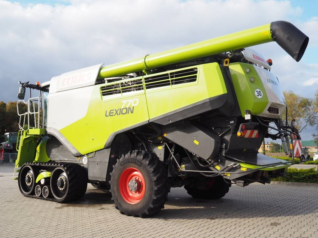 Claas Lexion 770 TT - Зерноуборочный комбайн: фото 2 Claas Lexion 770 TT - Зерноуборочный комбайн: фото 2