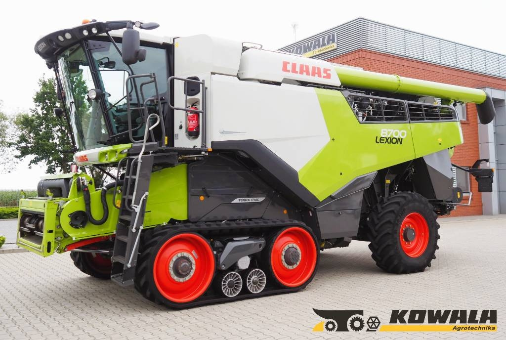 Claas Lexion 8700TT + V1080 Threshing drum drive, 2-stag - Зерноуборочный комбайн: фото 1 Claas Lexion 8700TT + V1080 Threshing drum drive, 2-stag - Зерноуборочный комбайн: фото 1