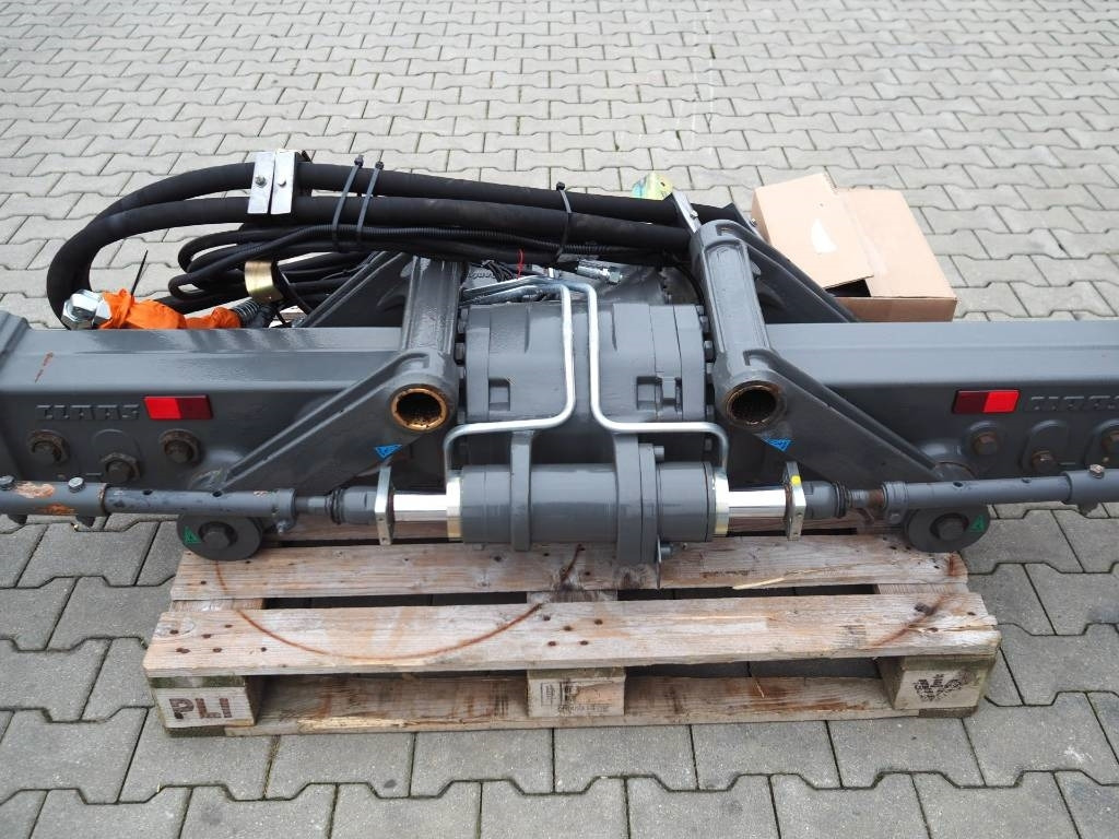 Claas Lexion / NAF rear driving axle / 4WD - Навесное оборудование для комбайна: фото 4 Claas Lexion / NAF rear driving axle / 4WD - Навесное оборудование для комбайна: фото 4