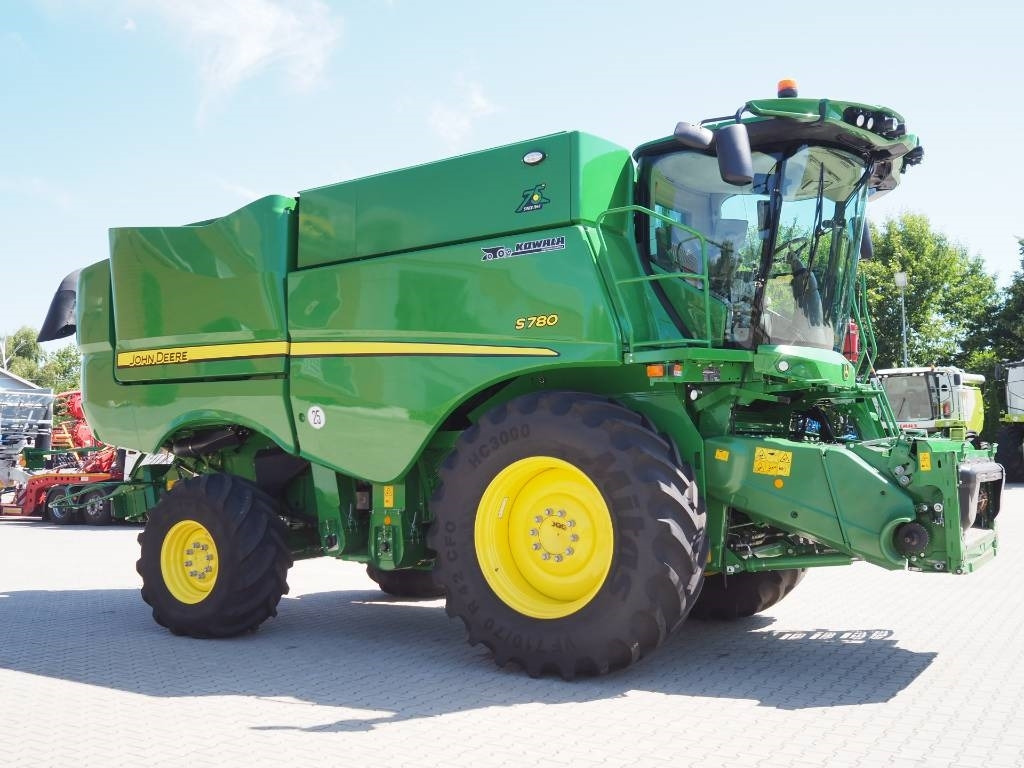 John Deere S780 + 730X - Зерноуборочный комбайн: фото 4 John Deere S780 + 730X - Зерноуборочный комбайн: фото 4
