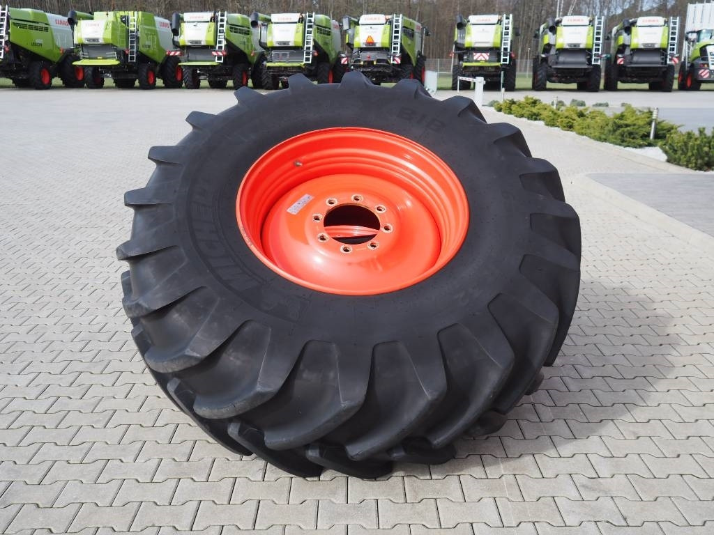 Michelin Agricultural Wheels 650/75 R32 - Claas Jaguar - Шина для Сельскохозяйственной техники: фото 4 Michelin Agricultural Wheels 650/75 R32 - Claas Jaguar - Шина для Сельскохозяйственной техники: фото 4