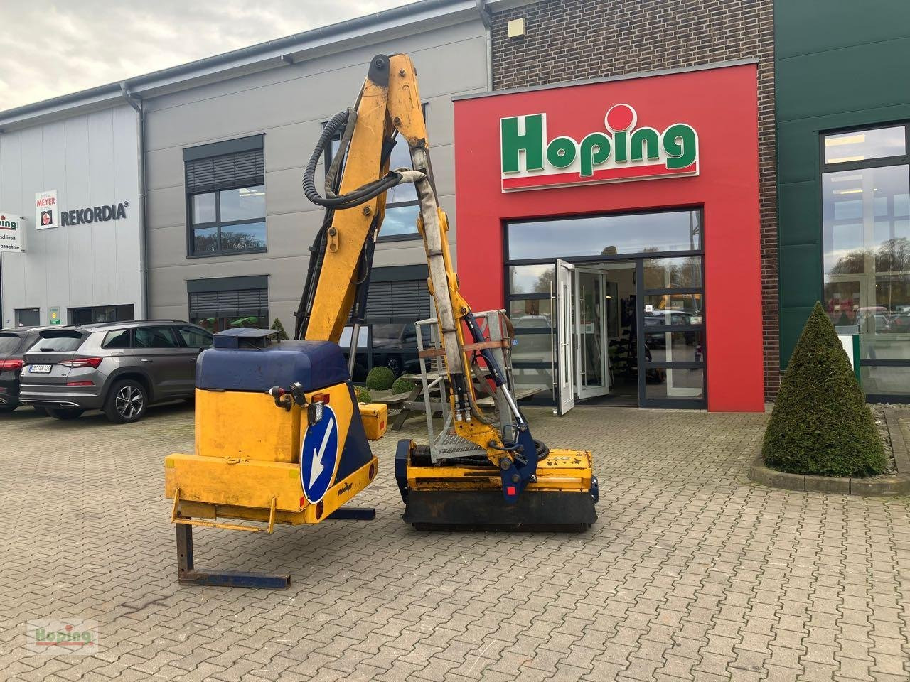 Bomford Turner - Манипуляторная косилка: фото 1 Bomford Turner - Манипуляторная косилка: фото 1