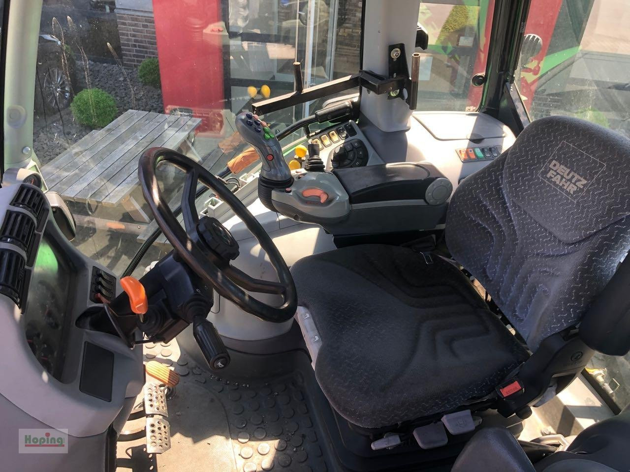 Трактор Deutz-Fahr 7210 TTV: фото 11