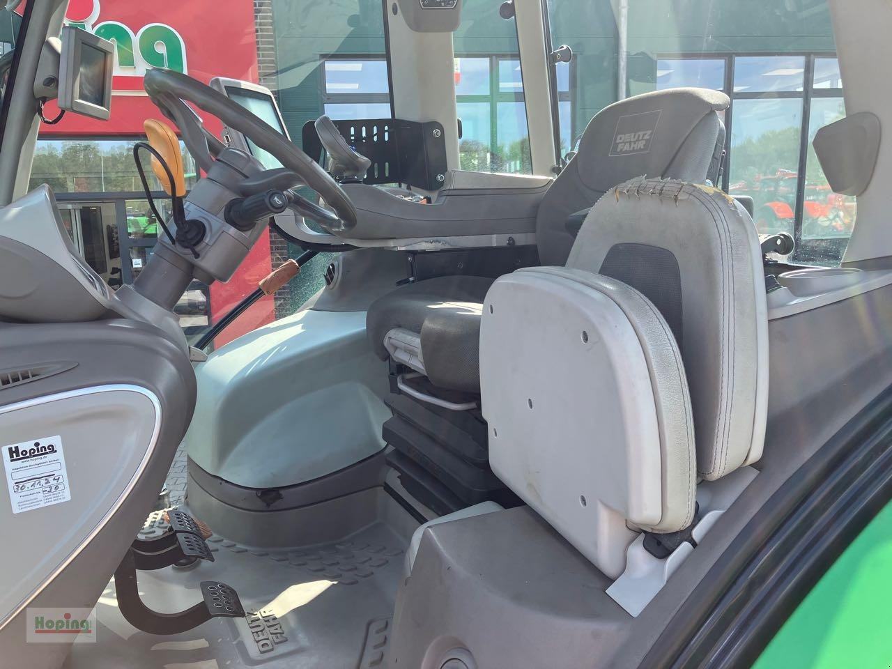 Трактор Deutz-Fahr 7250 Agrotron TTV: фото 16