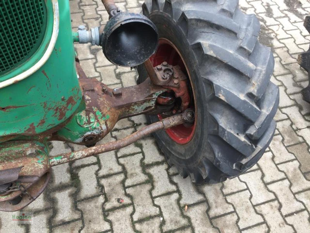 Deutz-Fahr 9005 A - Трактор: фото 4 Deutz-Fahr 9005 A - Трактор: фото 4