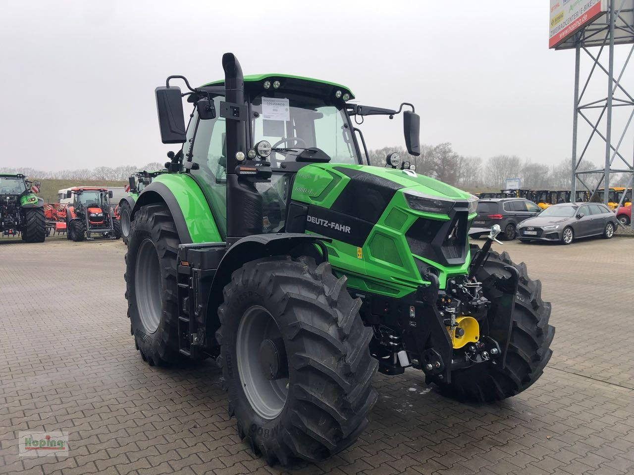 Deutz-Fahr Deutz 6160.4 TTV - Трактор: фото 3 Deutz-Fahr Deutz 6160.4 TTV - Трактор: фото 3