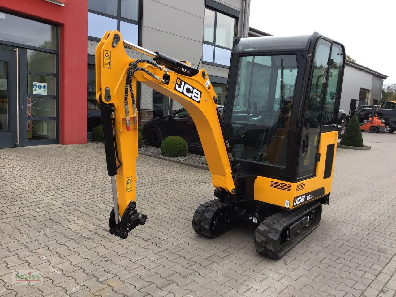JCB 19C-1 - Мини-экскаватор: фото 2 JCB 19C-1 - Мини-экскаватор: фото 2