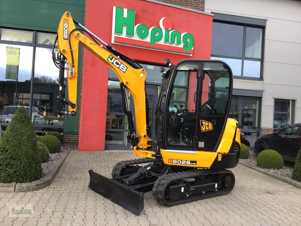 JCB 8026CTS - Мини-экскаватор: фото 1 JCB 8026CTS - Мини-экскаватор: фото 1
