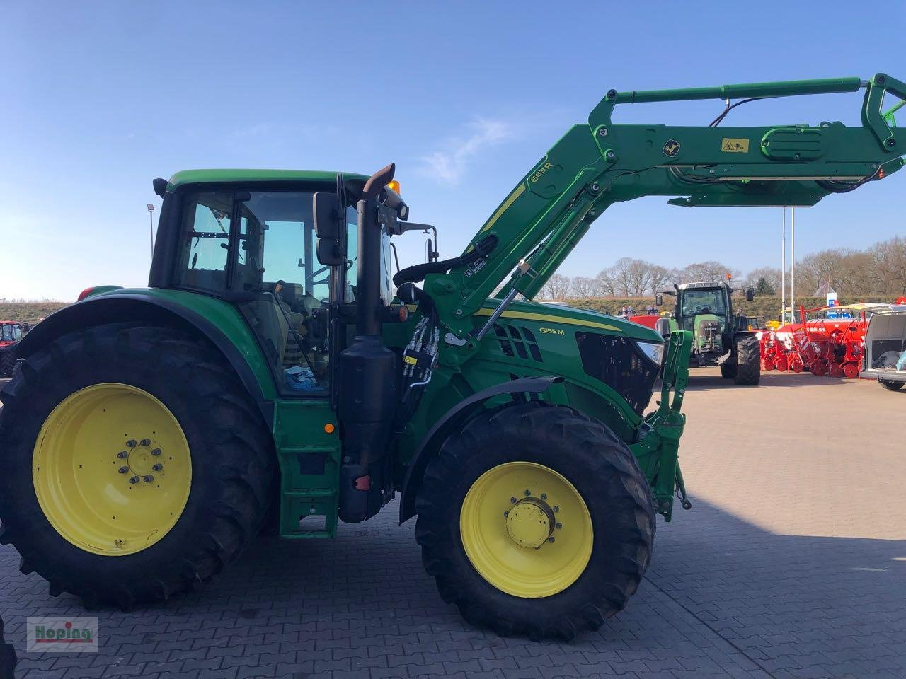 John Deere 6155 M - Трактор: фото 4 John Deere 6155 M - Трактор: фото 4