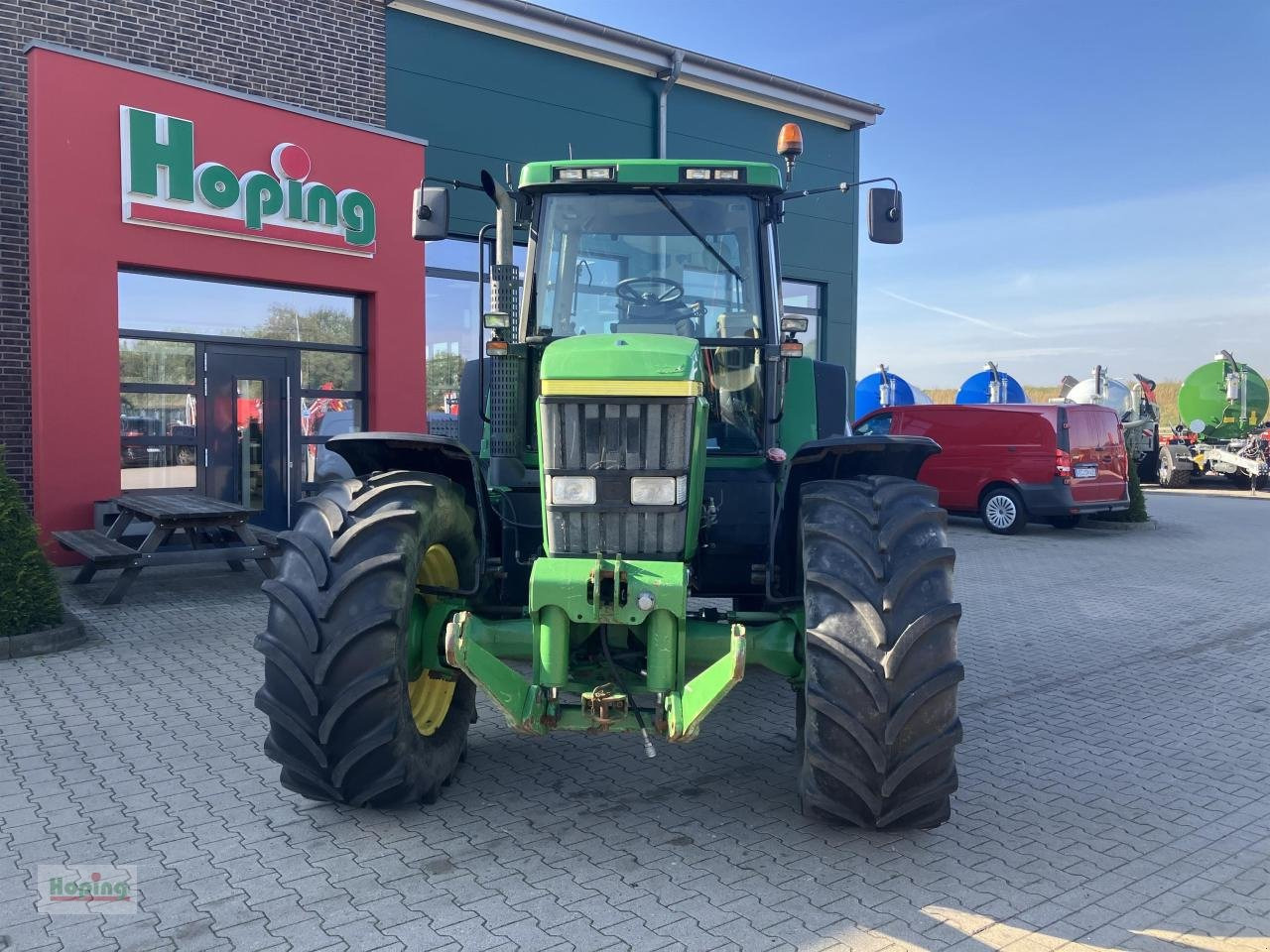 John Deere 7810 - Трактор: фото 1 John Deere 7810 - Трактор: фото 1