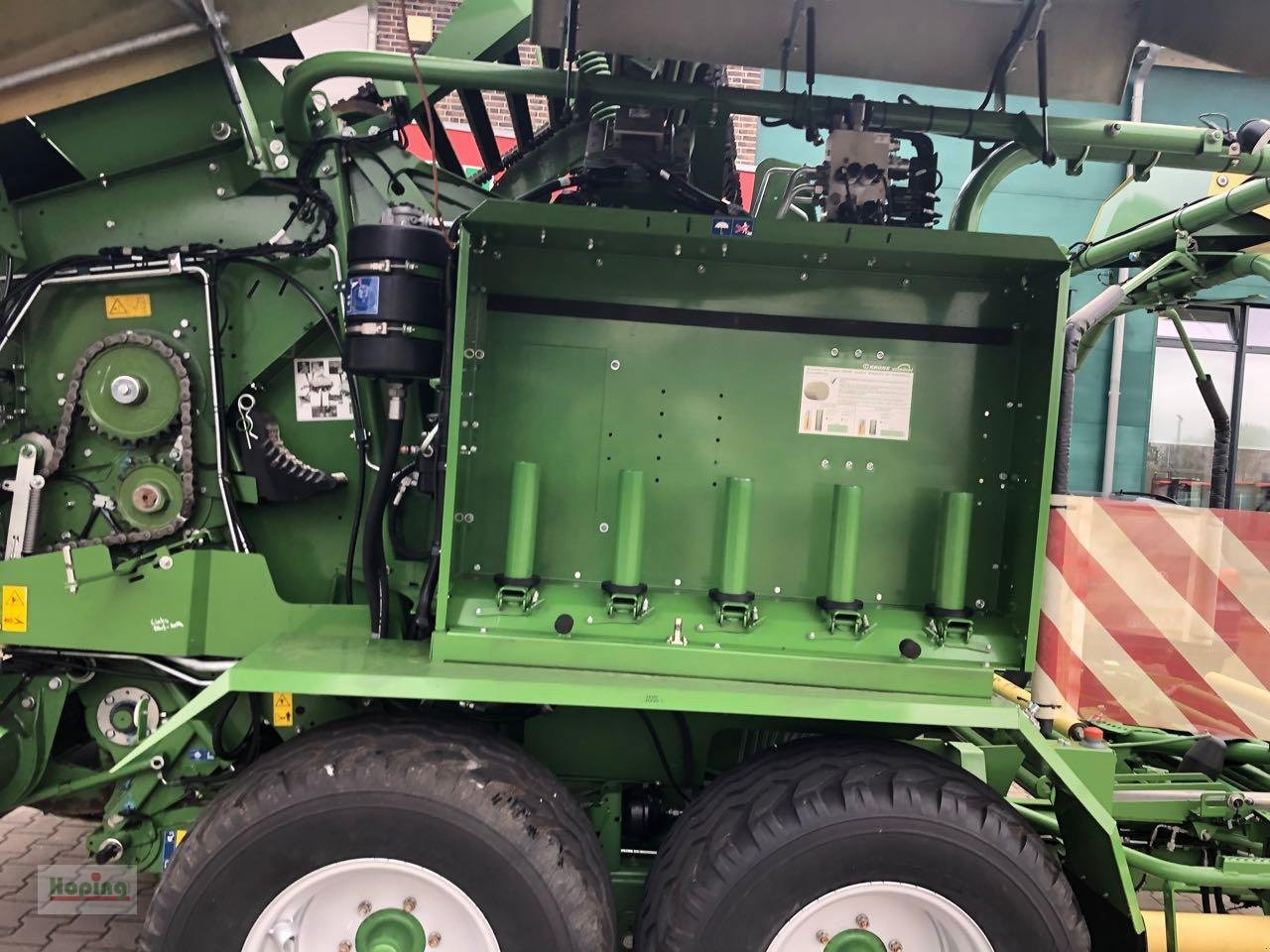 Пресс-подборщик рулонный Krone Comprima CF 155 XC: фото 12