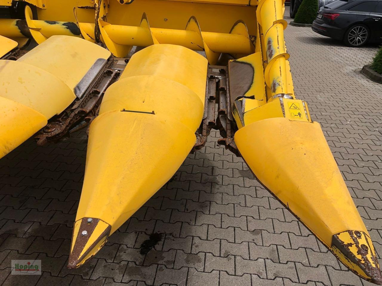 New Holland MF875W - Жатка кукурузная: фото 4 New Holland MF875W - Жатка кукурузная: фото 4