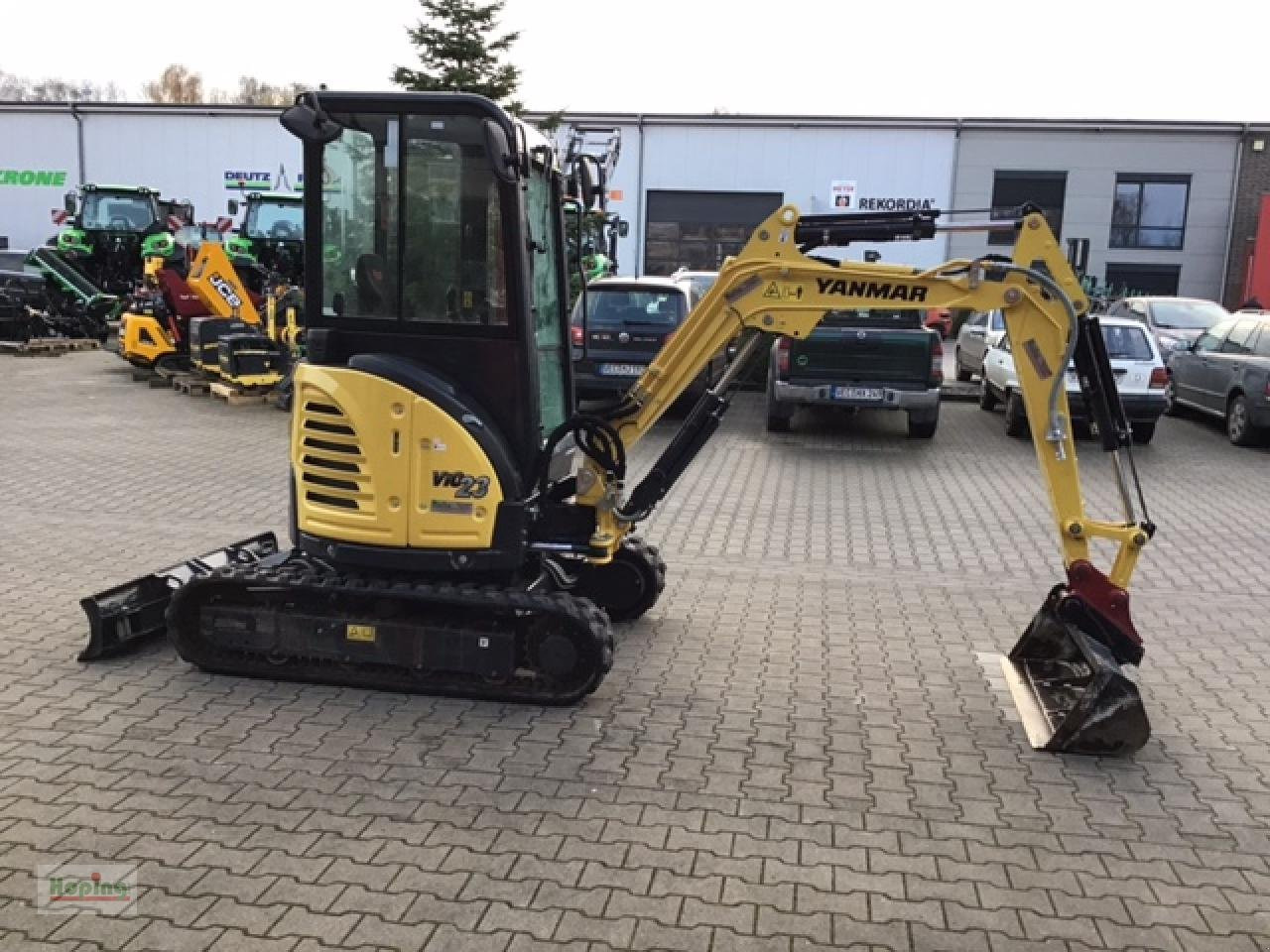 Yanmar VIO23-6 - Мини-экскаватор: фото 3 Yanmar VIO23-6 - Мини-экскаватор: фото 3