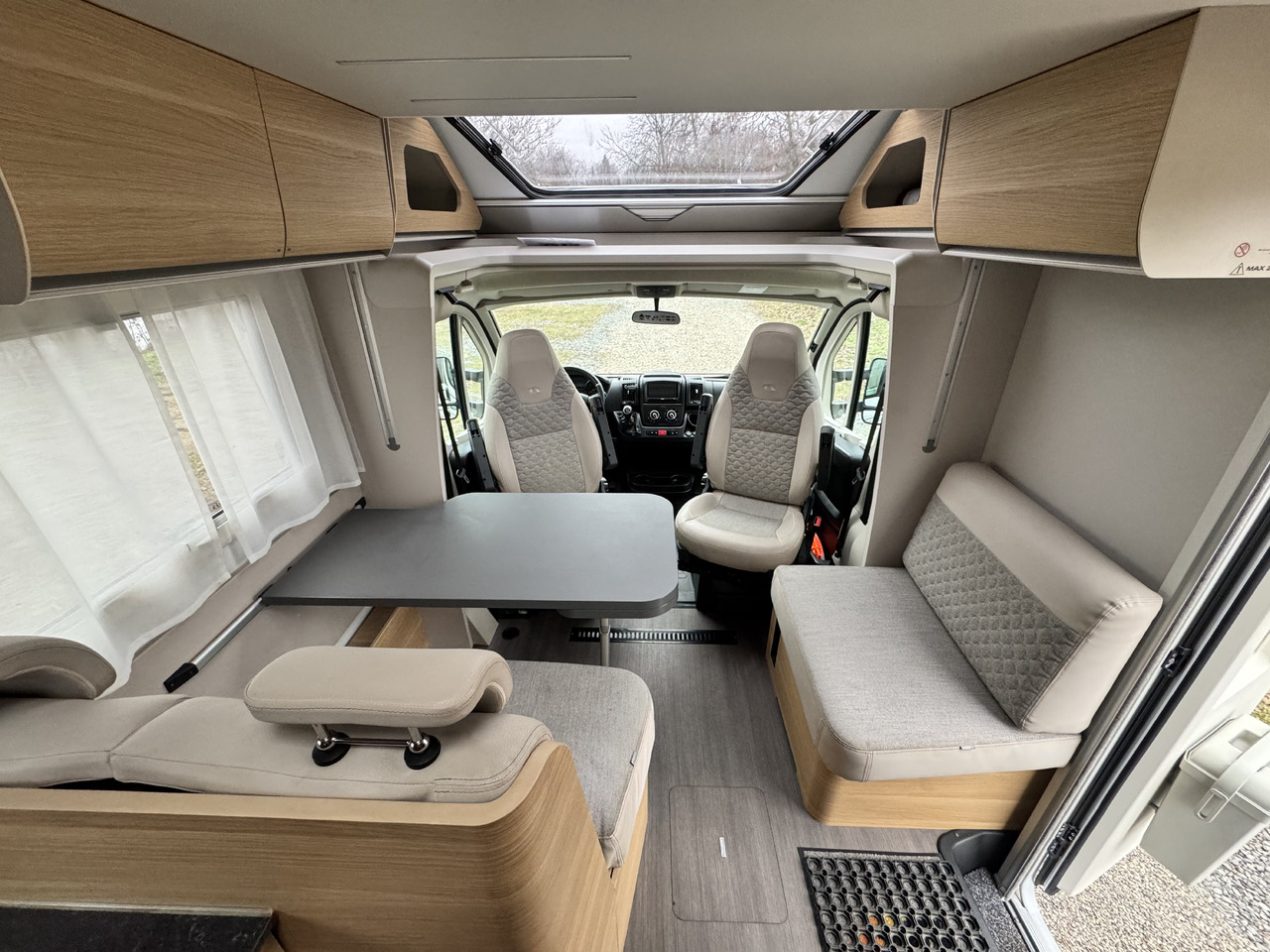 Adria Matrix M 670 SL - Дом на колесах: фото 5 Adria Matrix M 670 SL - Дом на колесах: фото 5