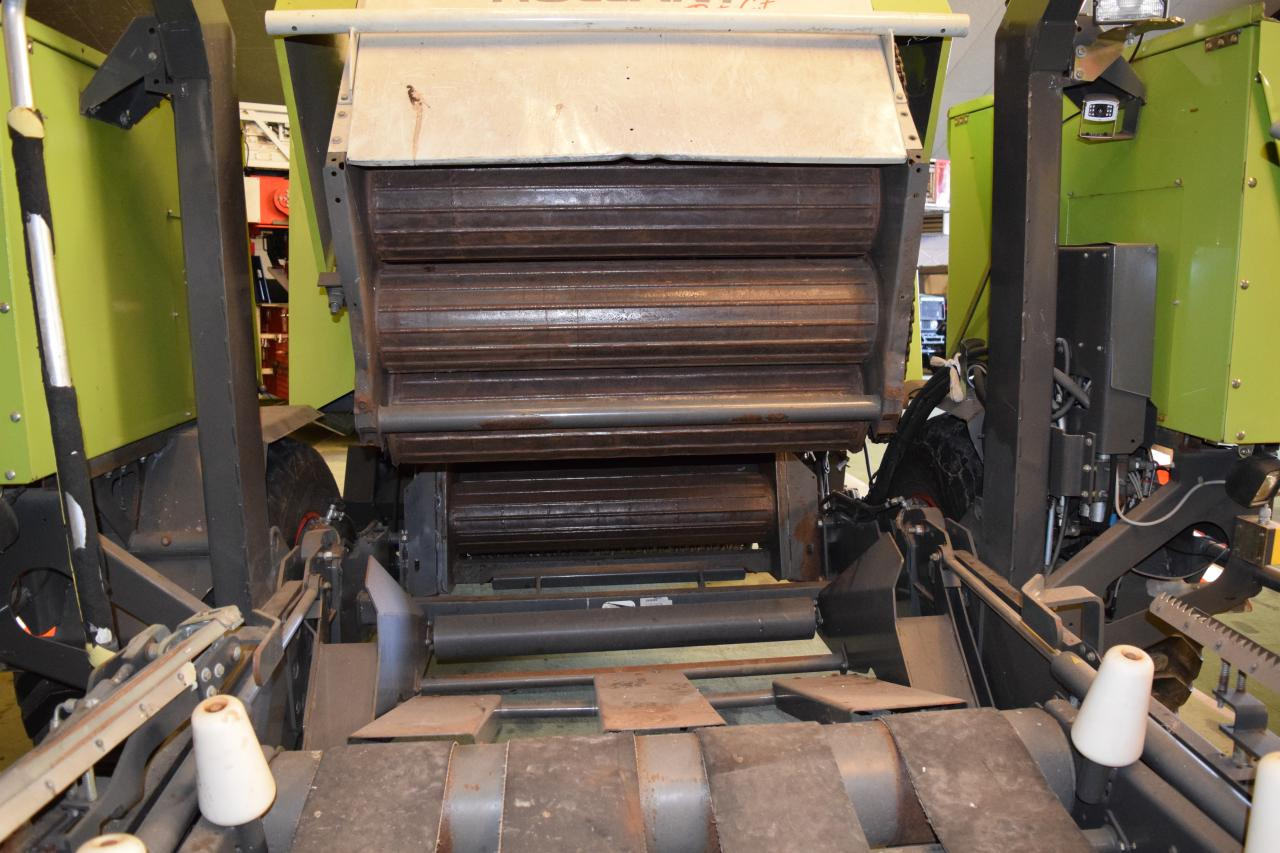 Пресс-подборщик рулонный CLAAS Rollant 355 RC Uniwrap: фото 9