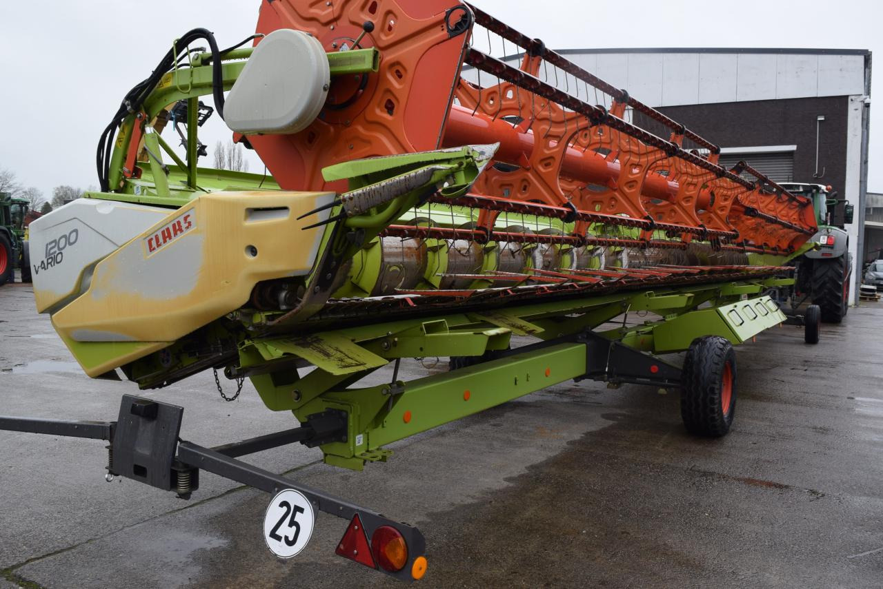 CLAAS V 1200 Vario *Schneidwerk* - Жатка зерновая: фото 2 CLAAS V 1200 Vario *Schneidwerk* - Жатка зерновая: фото 2