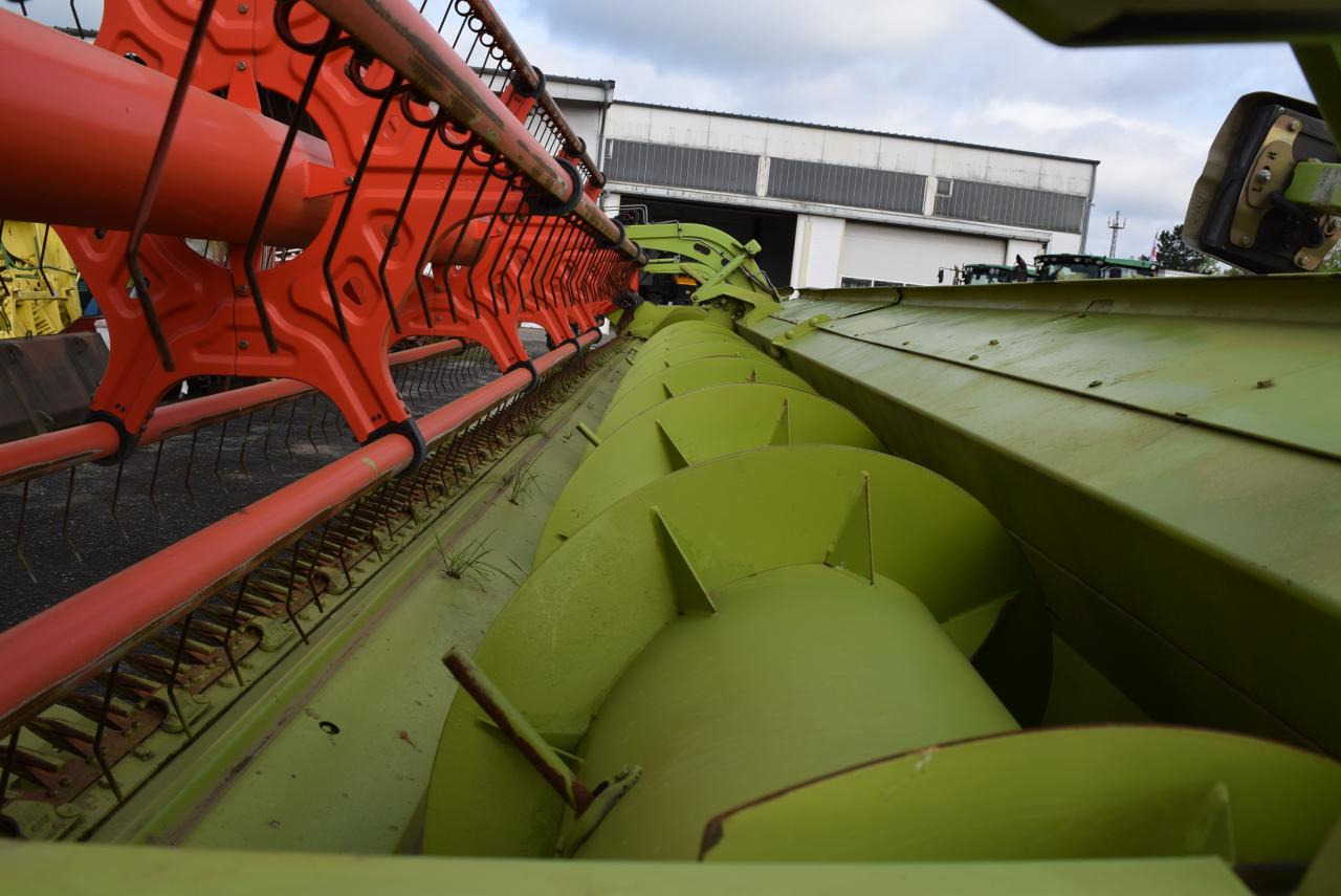 Жатка зерновая CLAAS V 1230 Vario *Schneidwerk*: фото 6 Жатка зерновая CLAAS V 1230 Vario *Schneidwerk*: фото 6