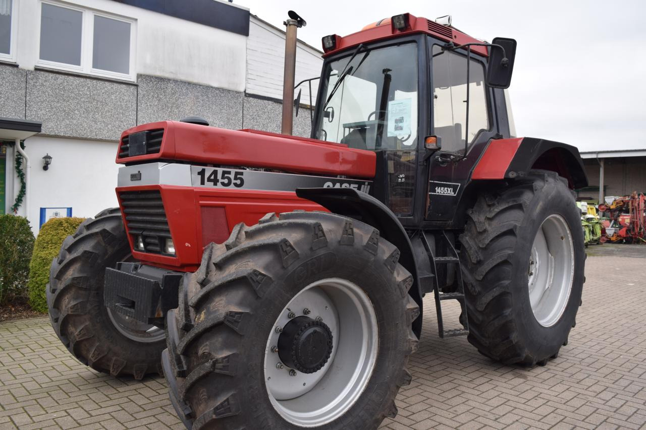 Case-IH 1455 XL A - Трактор: фото 4 Case-IH 1455 XL A - Трактор: фото 4