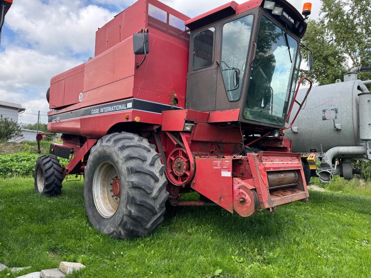 Case-IH 1680 Axial - Зерноуборочный комбайн: фото 2 Case-IH 1680 Axial - Зерноуборочный комбайн: фото 2