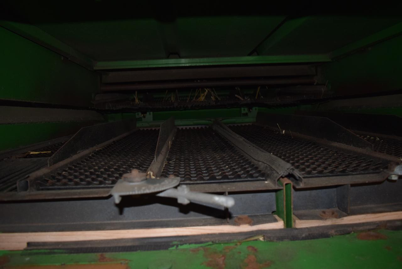 Зерноуборочный комбайн John Deere 9560 i WTS: фото 8