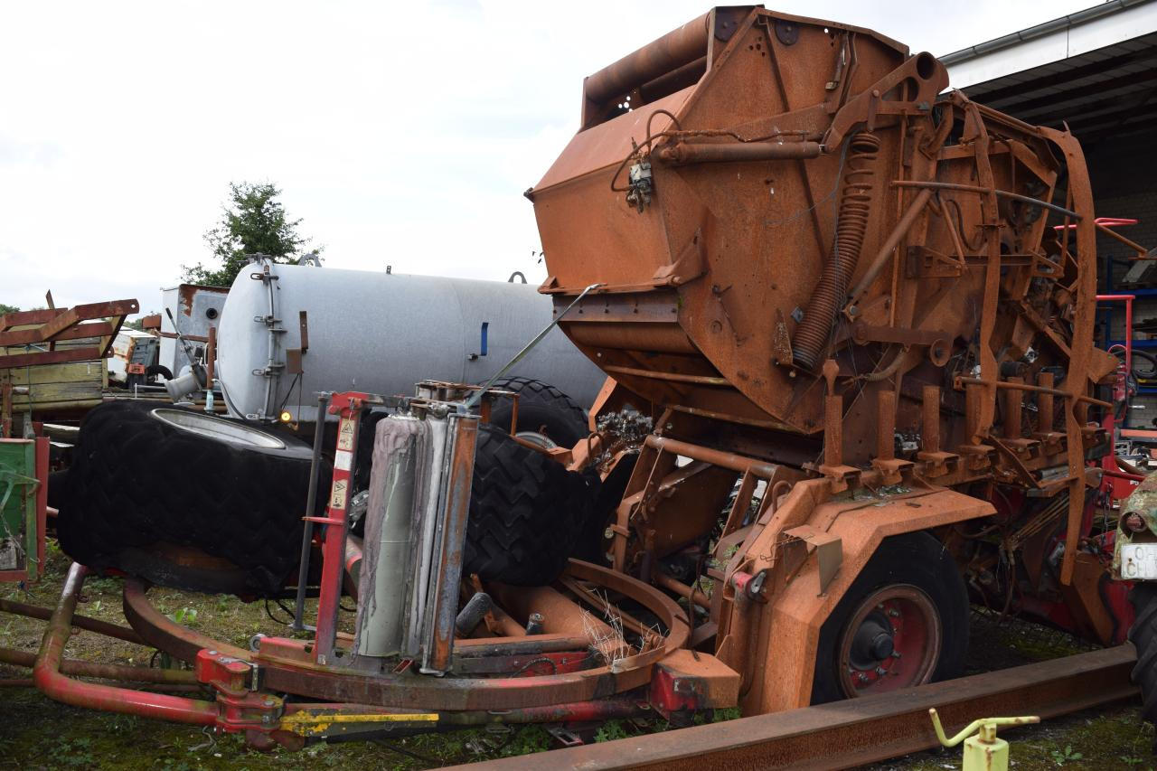 Lely Welger *zur Teileverwertung* - Пресс-подборщик рулонный: фото 3 Lely Welger *zur Teileverwertung* - Пресс-подборщик рулонный: фото 3