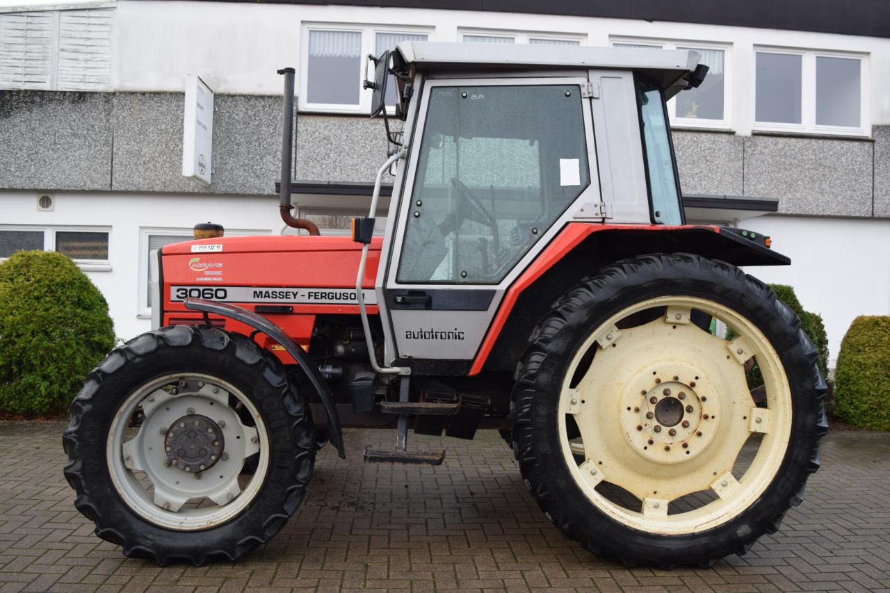 Massey Ferguson MF 3060 - Трактор: фото 2 Massey Ferguson MF 3060 - Трактор: фото 2
