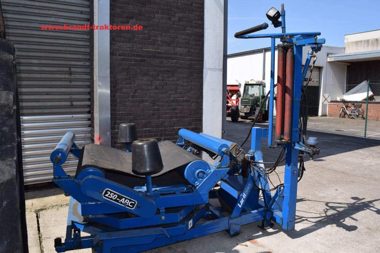 Tanco Autowrap 250 ARC - Пресс-подборщик рулонный: фото 3 Tanco Autowrap 250 ARC - Пресс-подборщик рулонный: фото 3