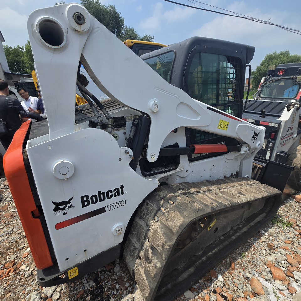 BOBCAT T770 - Мини-погрузчик с бортовым поворотом: фото 2 BOBCAT T770 - Мини-погрузчик с бортовым поворотом: фото 2