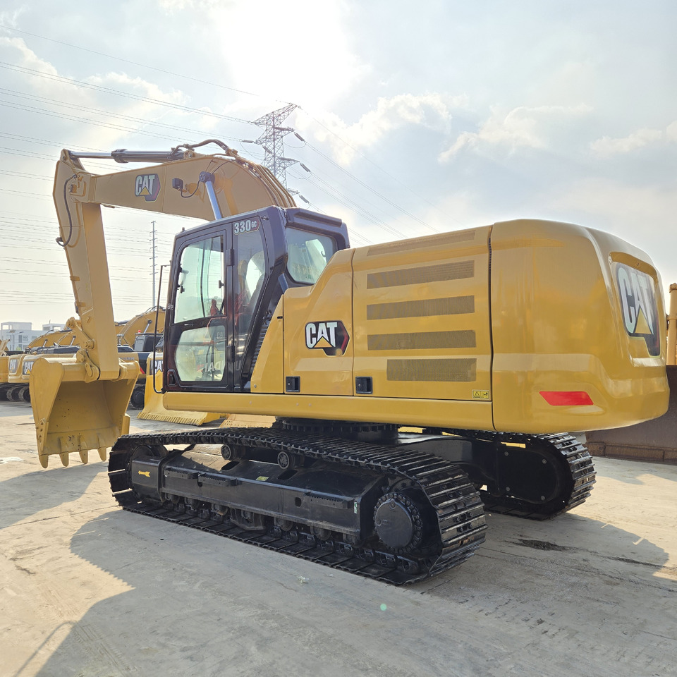 CAT 330GC - Гусеничный экскаватор: фото 3 CAT 330GC - Гусеничный экскаватор: фото 3