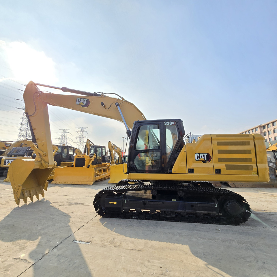 CAT 330GC - Гусеничный экскаватор: фото 2 CAT 330GC - Гусеничный экскаватор: фото 2
