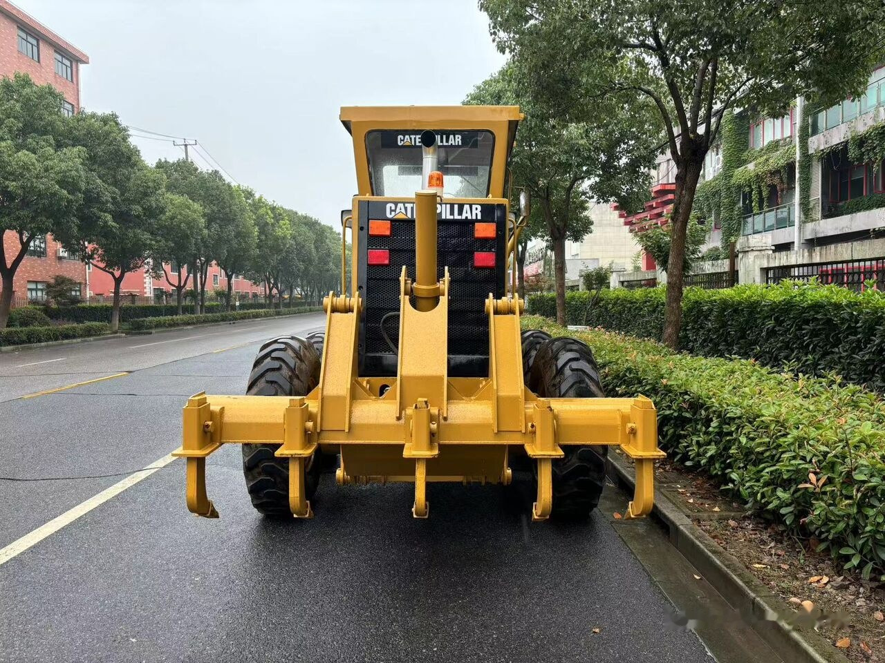 Грейдер Caterpillar 140H: фото 9 Грейдер Caterpillar 140H: фото 9