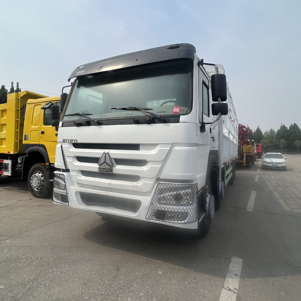 SINOTRUK HOWO 8*4 Fence Truck - Грузовик: фото 5 SINOTRUK HOWO 8*4 Fence Truck - Грузовик: фото 5