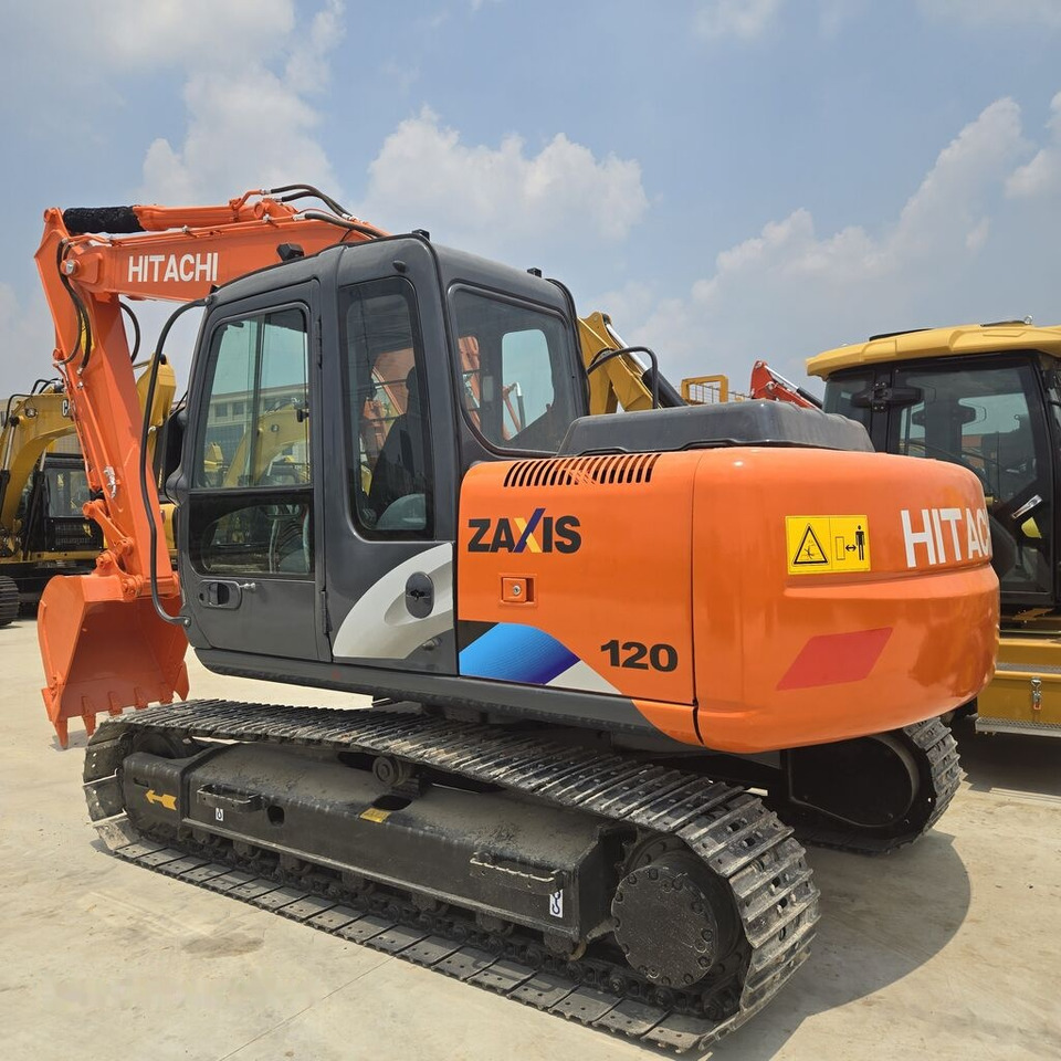Hitachi ZX120 - Гусеничный экскаватор: фото 5 Hitachi ZX120 - Гусеничный экскаватор: фото 5