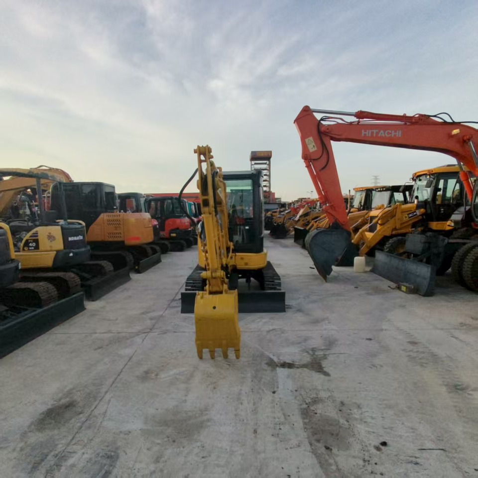 KOMATSU PC35MR - Мини-экскаватор: фото 3 KOMATSU PC35MR - Мини-экскаватор: фото 3