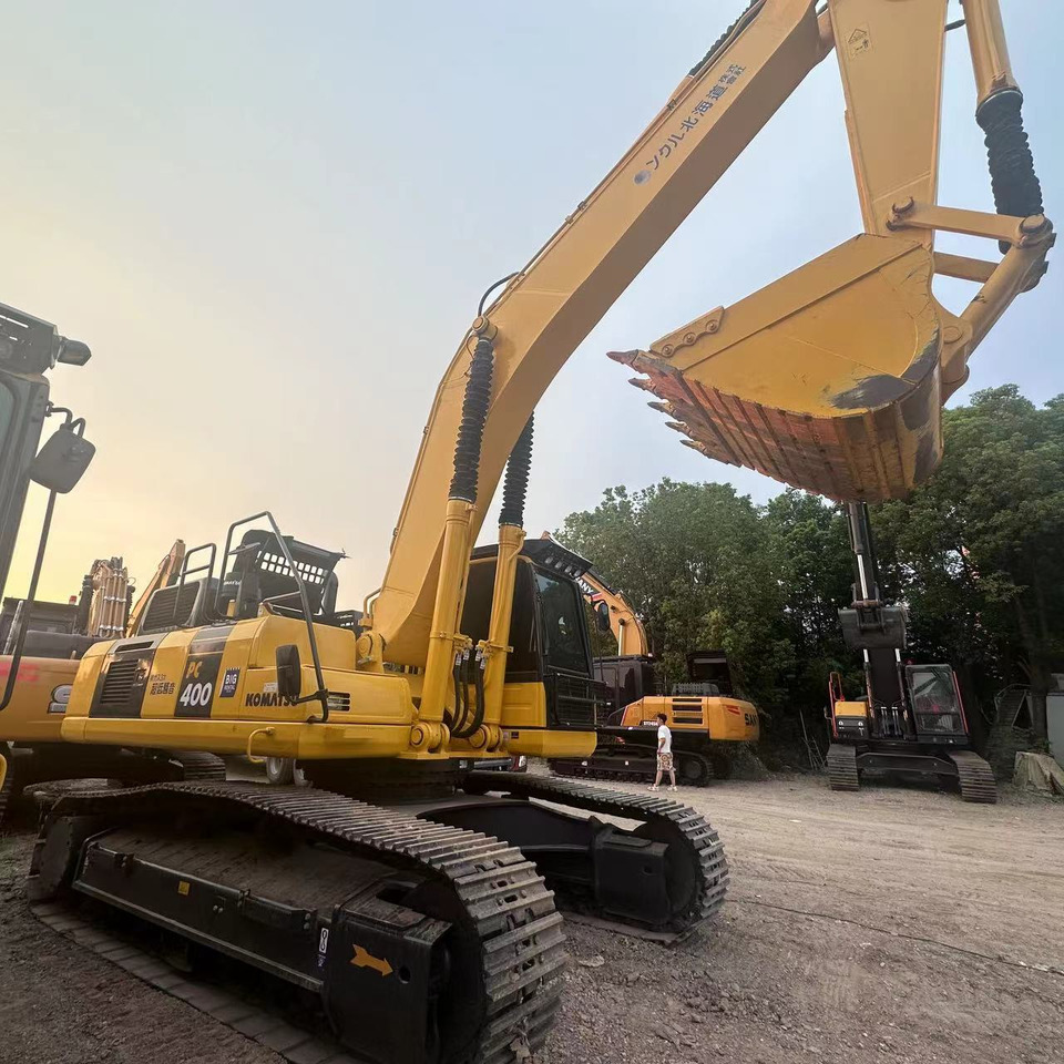 KOMATSU PC400-8 - Гусеничный экскаватор: фото 2 KOMATSU PC400-8 - Гусеничный экскаватор: фото 2