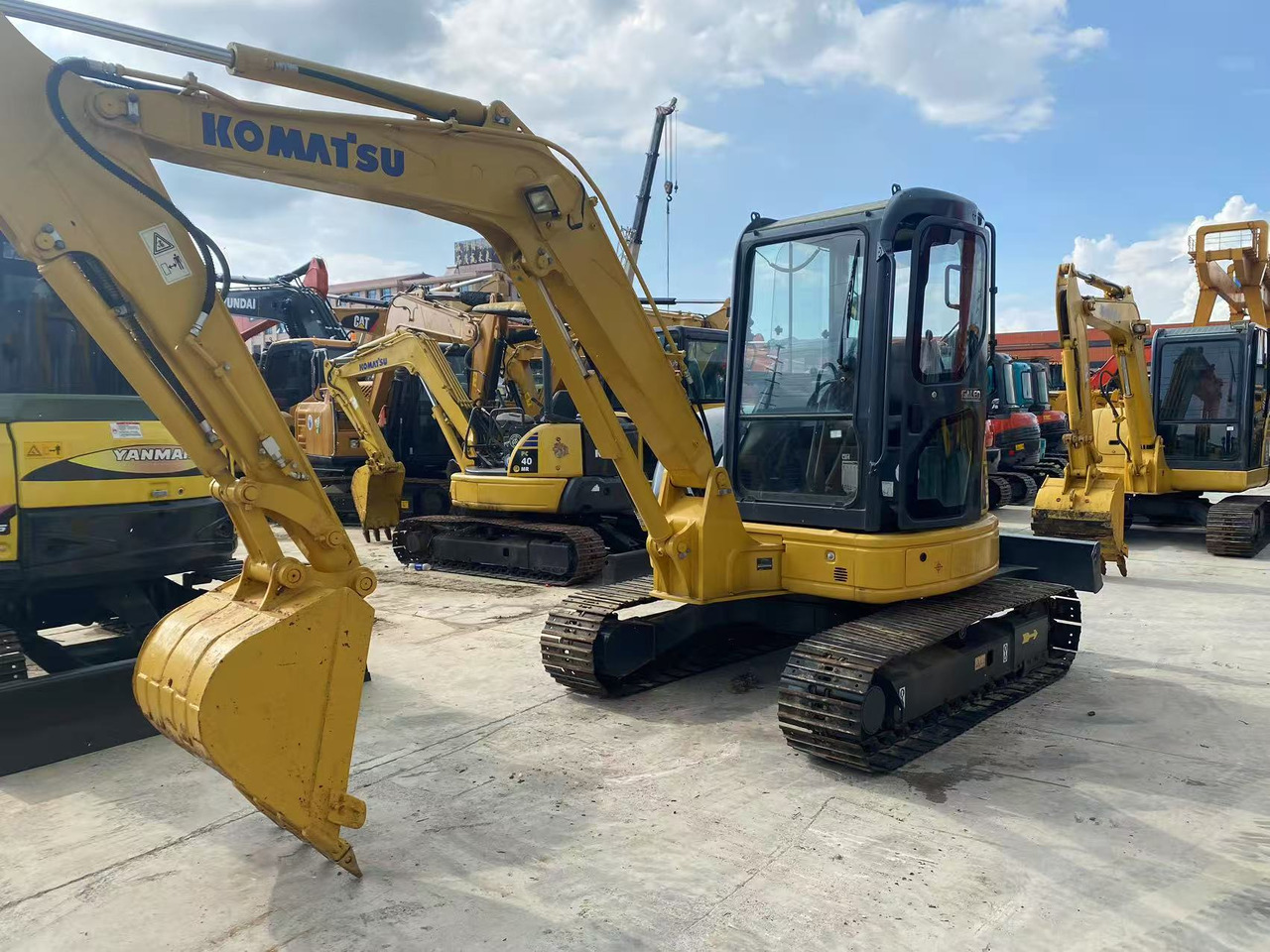 KOMATSU PC55MR - Мини-экскаватор: фото 4 KOMATSU PC55MR - Мини-экскаватор: фото 4