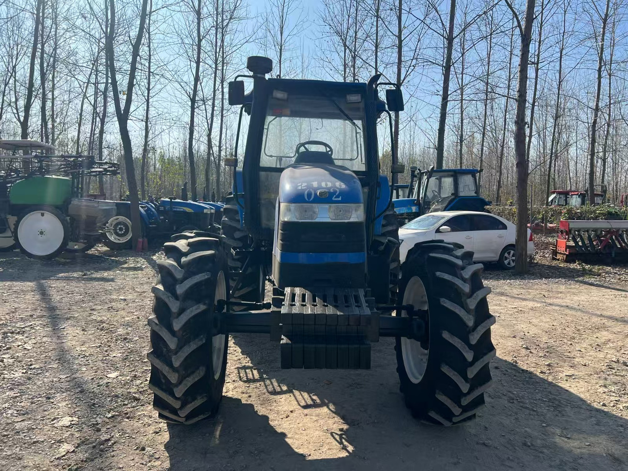 NEW HOLLAND SNH1304 - Трактор: фото 2 NEW HOLLAND SNH1304 - Трактор: фото 2