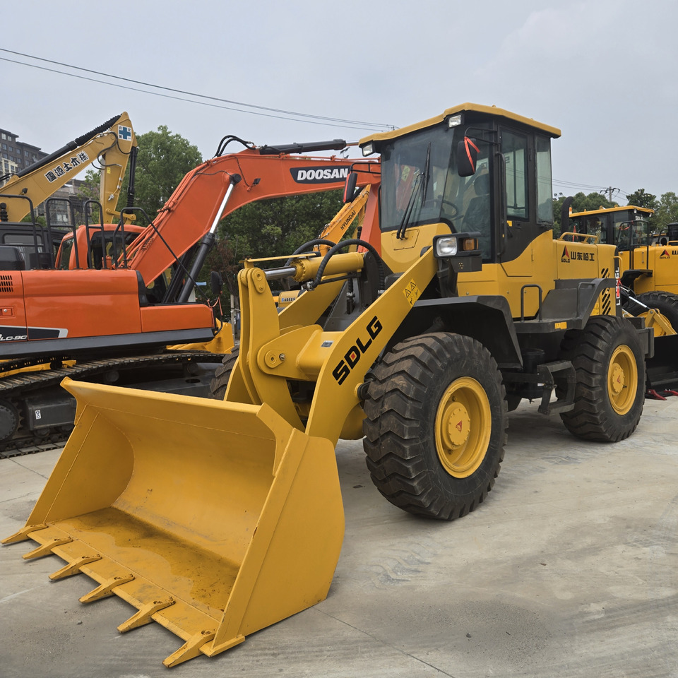 SDLG LG936L - Колёсный погрузчик: фото 2 SDLG LG936L - Колёсный погрузчик: фото 2