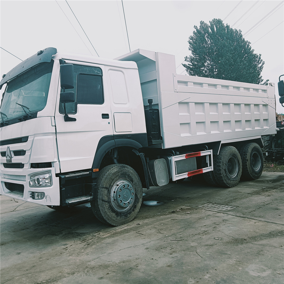 SINOTRUK HOWO 6x4 - Самосвал: фото 4 SINOTRUK HOWO 6x4 - Самосвал: фото 4