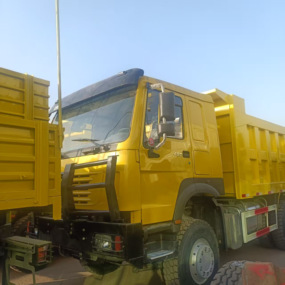 SINOTRUK HOWO - Самосвал: фото 3 SINOTRUK HOWO - Самосвал: фото 3