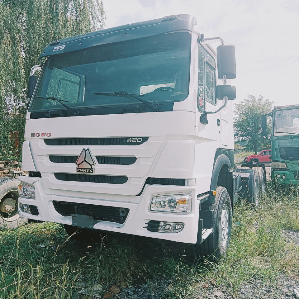 SINOTRUK HOWO - Тягач: фото 1 SINOTRUK HOWO - Тягач: фото 1