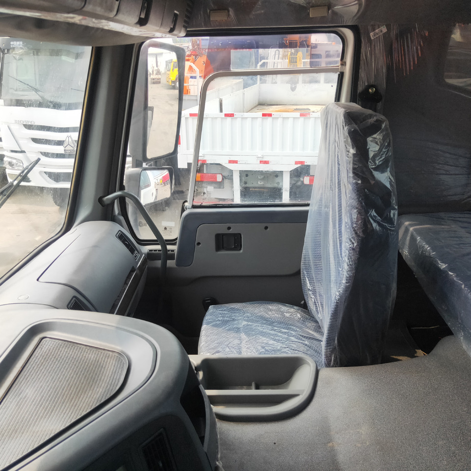 Тягач SINOTRUK HOWO: фото 8 Тягач SINOTRUK HOWO: фото 8
