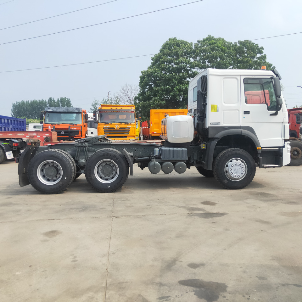 Тягач SINOTRUK HOWO: фото 7 Тягач SINOTRUK HOWO: фото 7